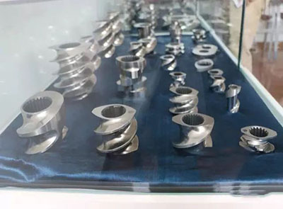 從掌握擠出機(jī)螺桿組合開(kāi)始